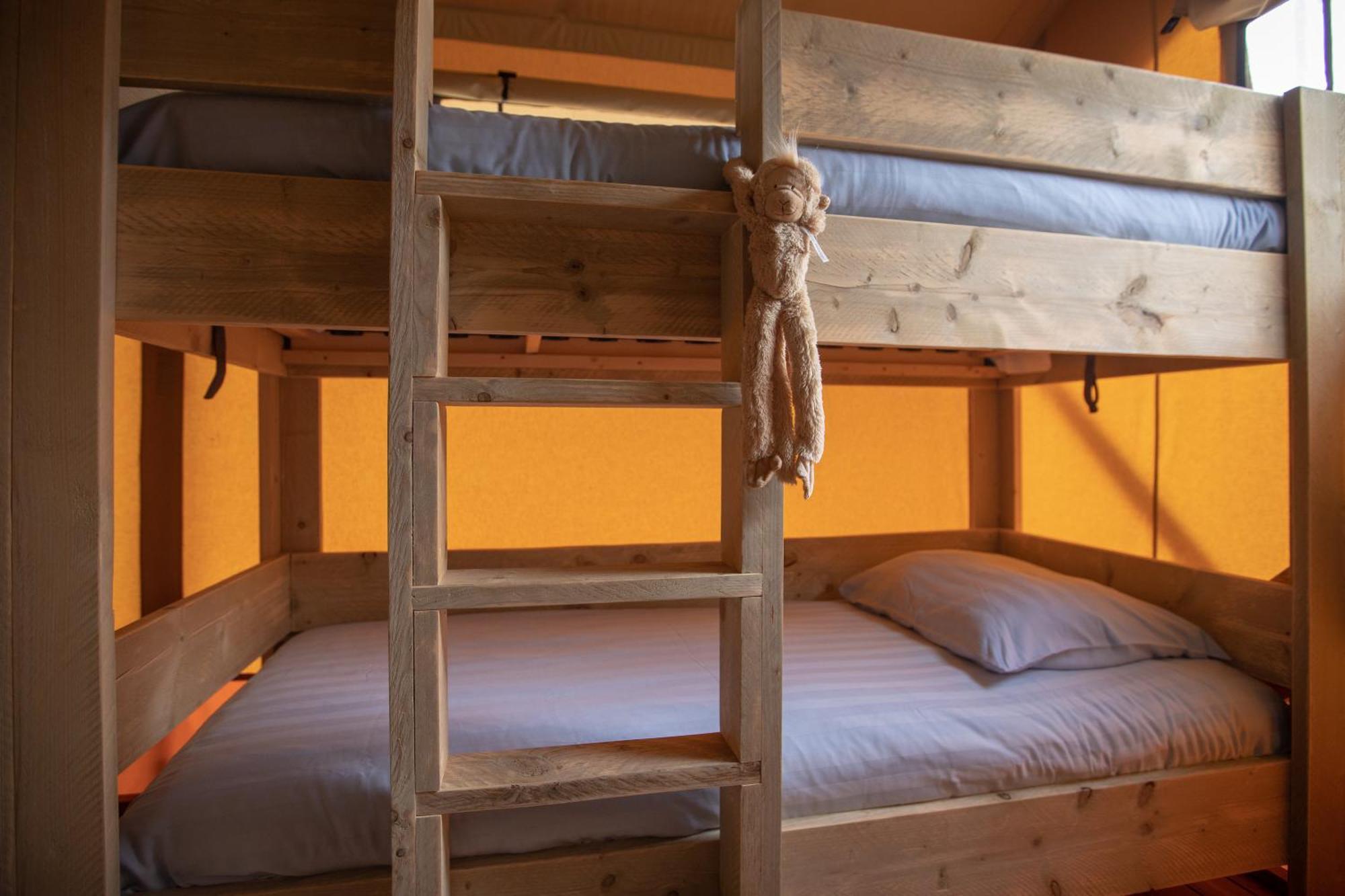 Camping RCN Domaine de la Noguière Le Muy Chambre photo