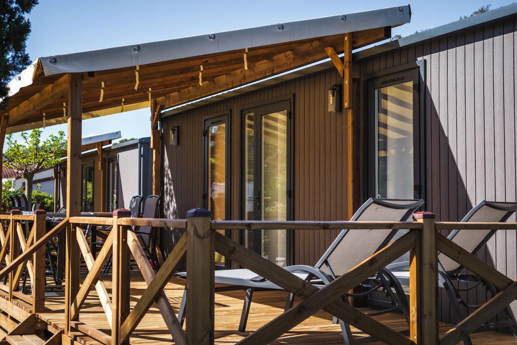Camping RCN Domaine de la Noguière Le Muy Extérieur photo