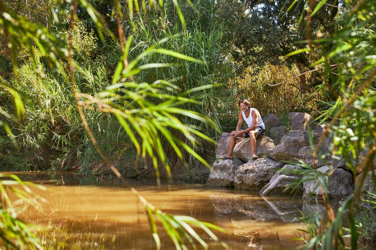 Camping RCN Domaine de la Noguière Le Muy Extérieur photo